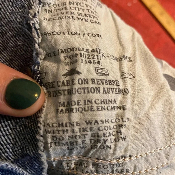 BLANK NYC Crop Girlfriend Two Tone Color Jeans Size 29 - Picture 10 of 10